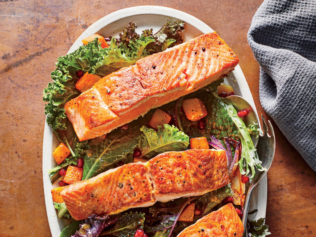 Crispy Salmon Salad - Grocina Blog